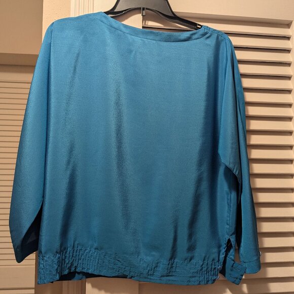 Vintage Liz Claiborne Aqua women's Silky Pull-Over Blouse Size 10 - Picture 2 of 9